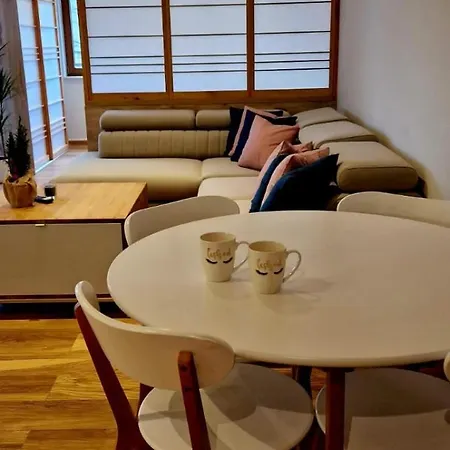 Royal 111 شقة فندقية كولوبرزيغ