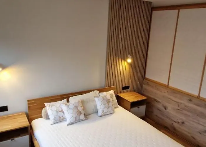 Royal 111 Apart-hotel 3*